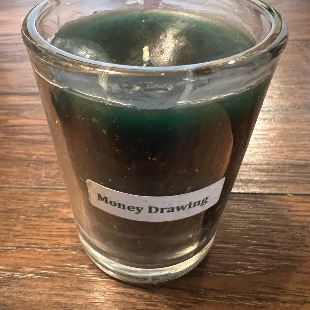 Green Money Drawing Candle